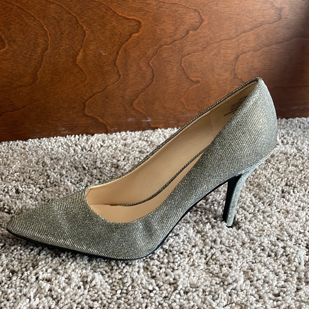 Silver heels - Picture 4 of 4